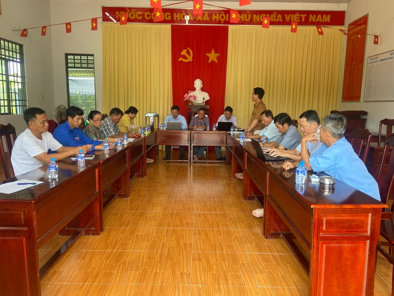 anh tin bai